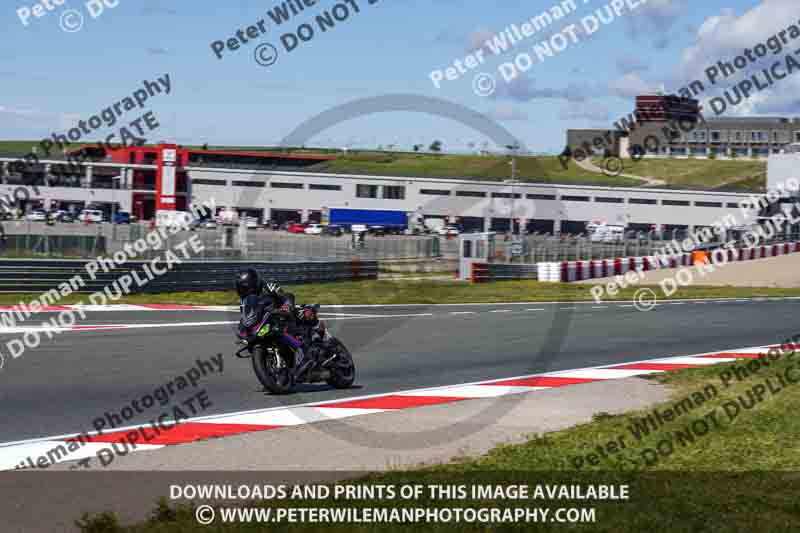 cadwell no limits trackday;cadwell park;cadwell park photographs;cadwell trackday photographs;enduro digital images;event digital images;eventdigitalimages;navarra;no limits trackdays;peter wileman photography;racing digital images;trackday digital images;trackday photos